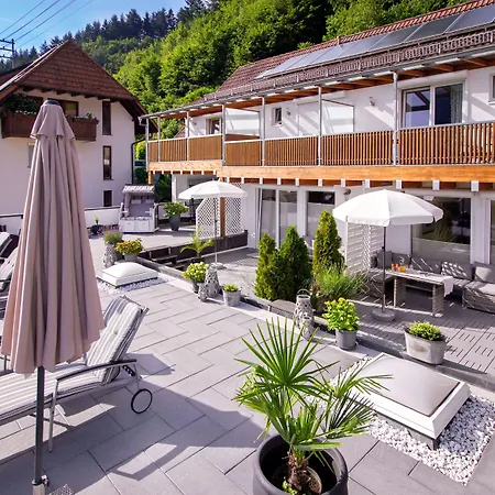 Konukevi Wellness Am Rain